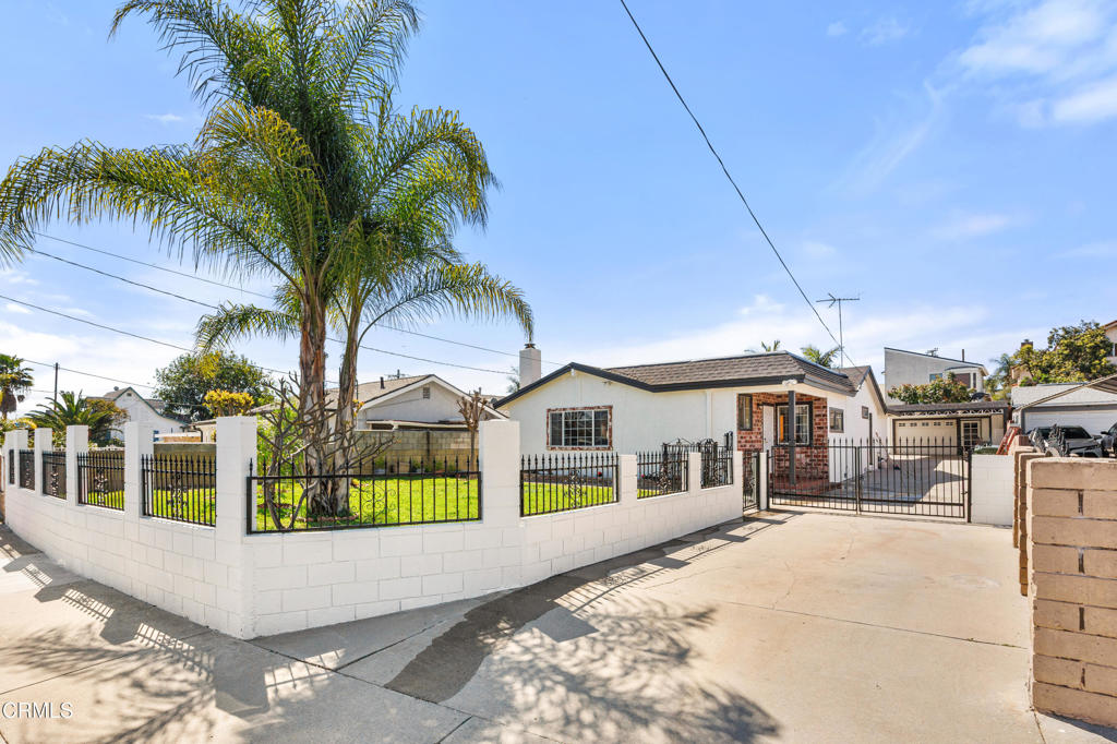 7428 Mooney Drive