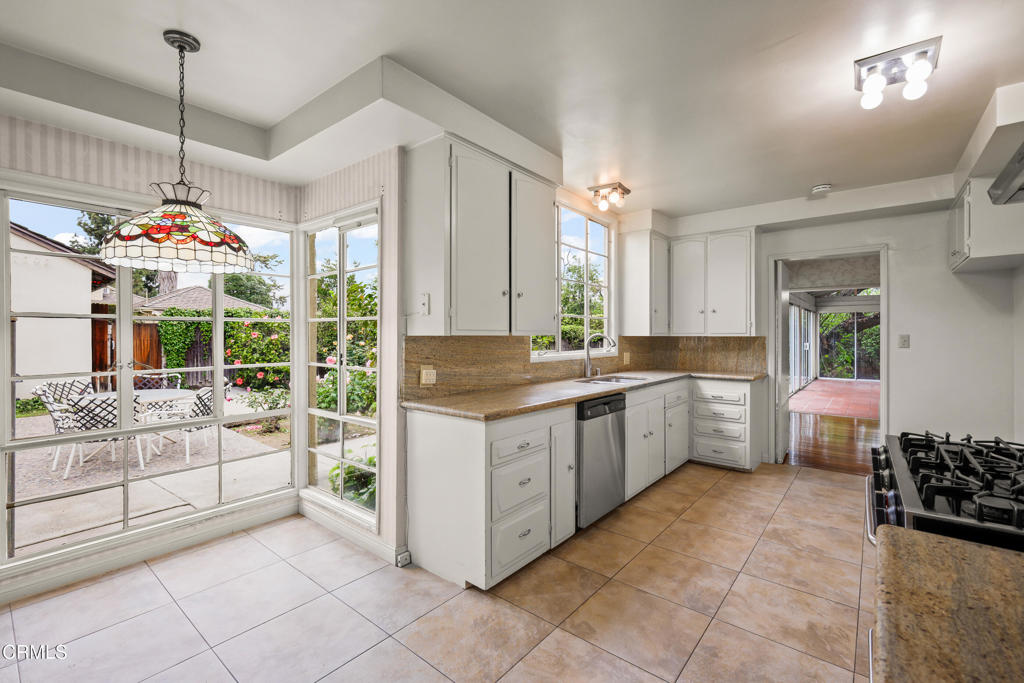 2975 Shakespeare Drive