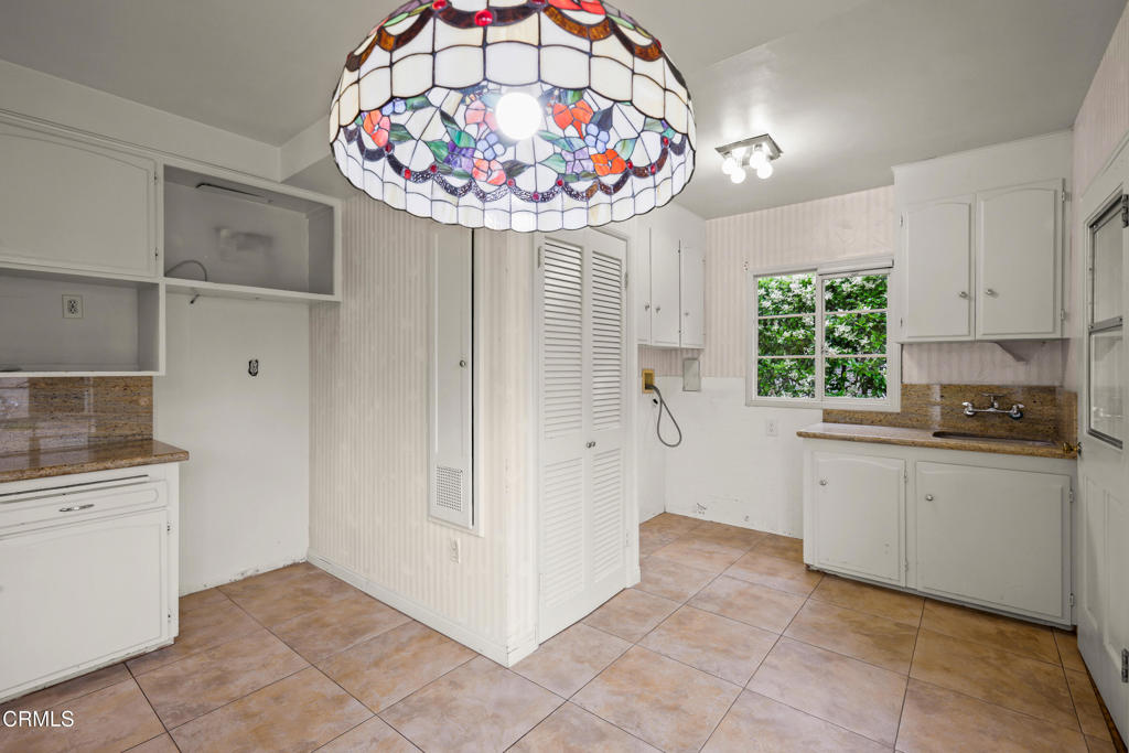 2975 Shakespeare Drive