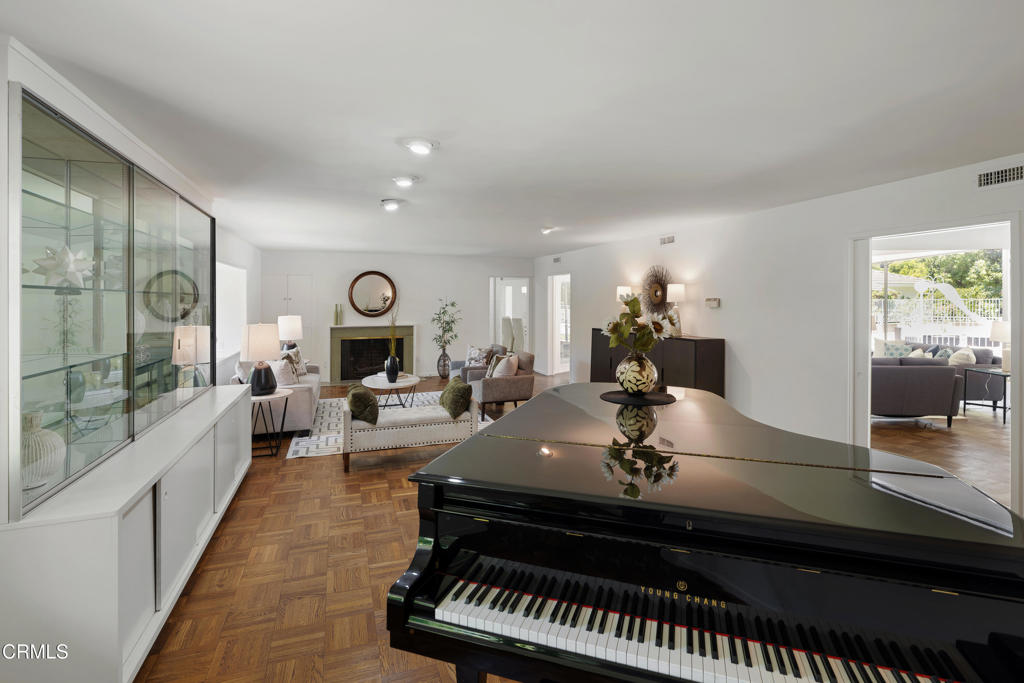 3505 E California Boulevard