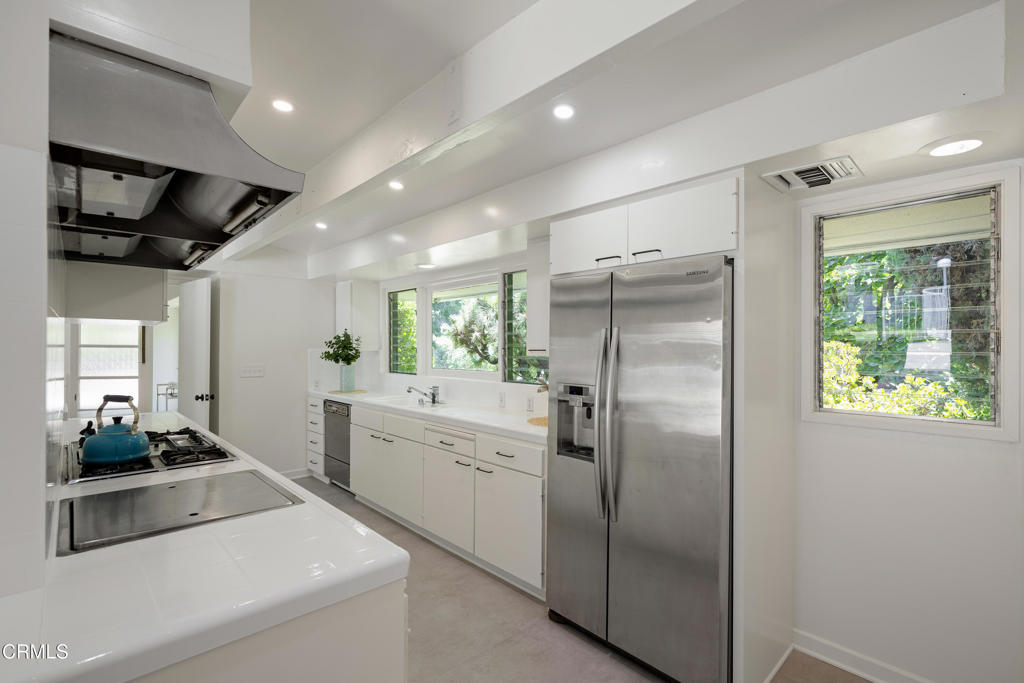 3505 E California Boulevard