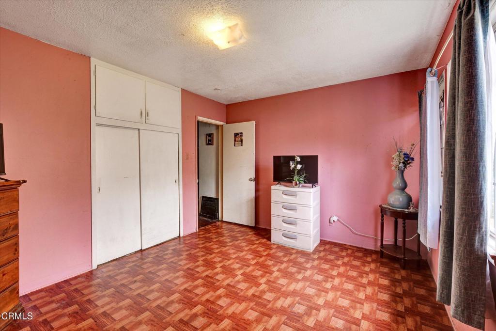 1844 S Stoneman Avenue