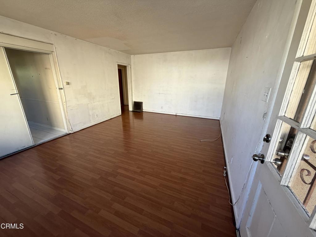 1844 S Stoneman Avenue