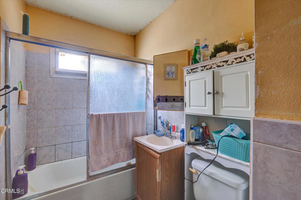 1844 S Stoneman Avenue