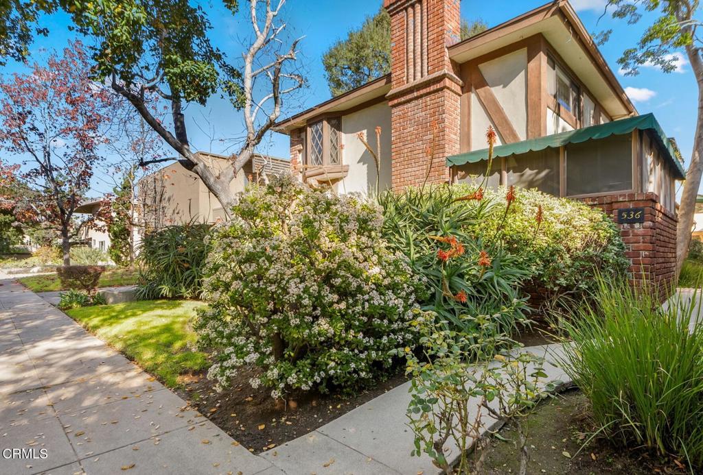 536 S Euclid Avenue 4