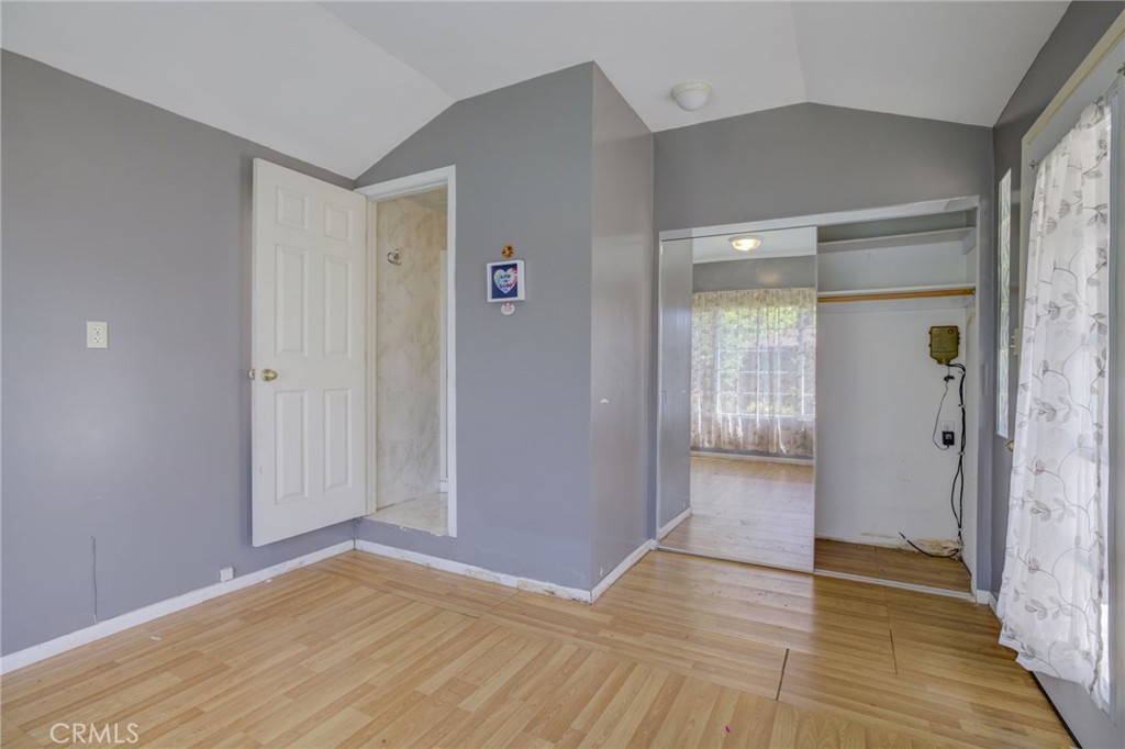 414 E Live Oak Street