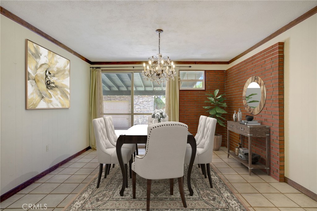 414 E Live Oak Street