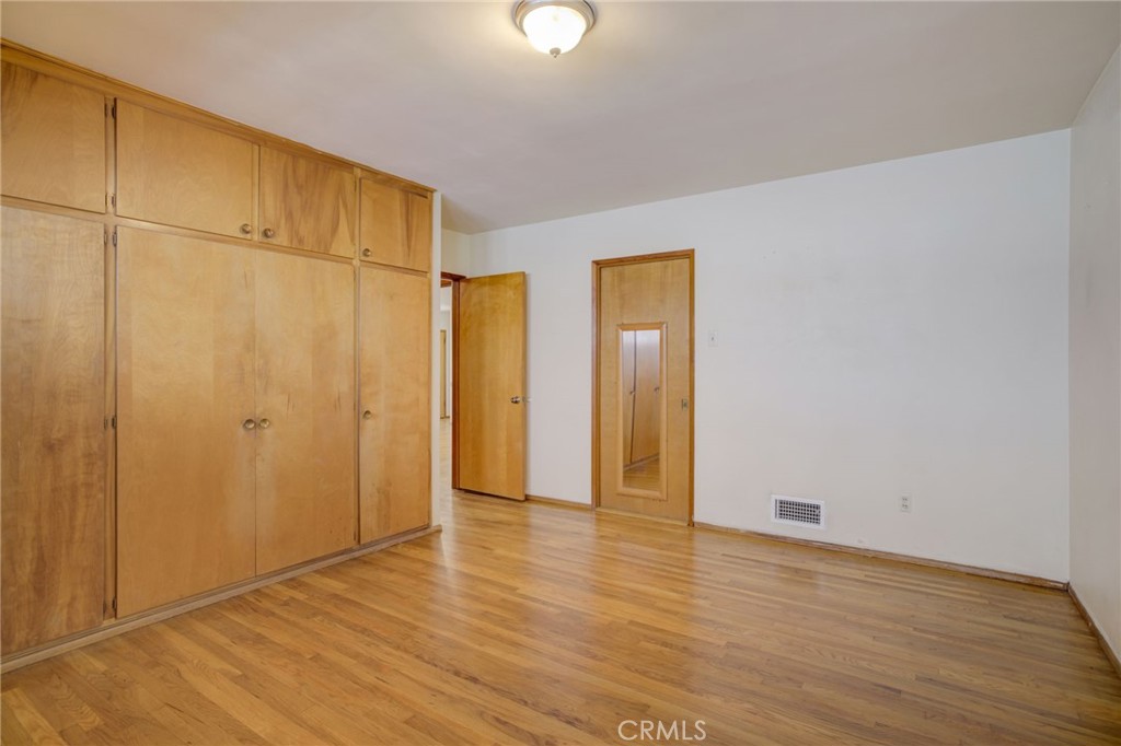 414 E Live Oak Street