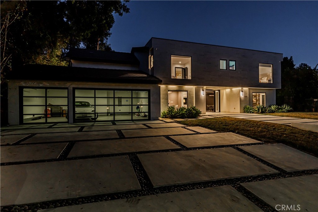 3030 Deep Canyon Drive