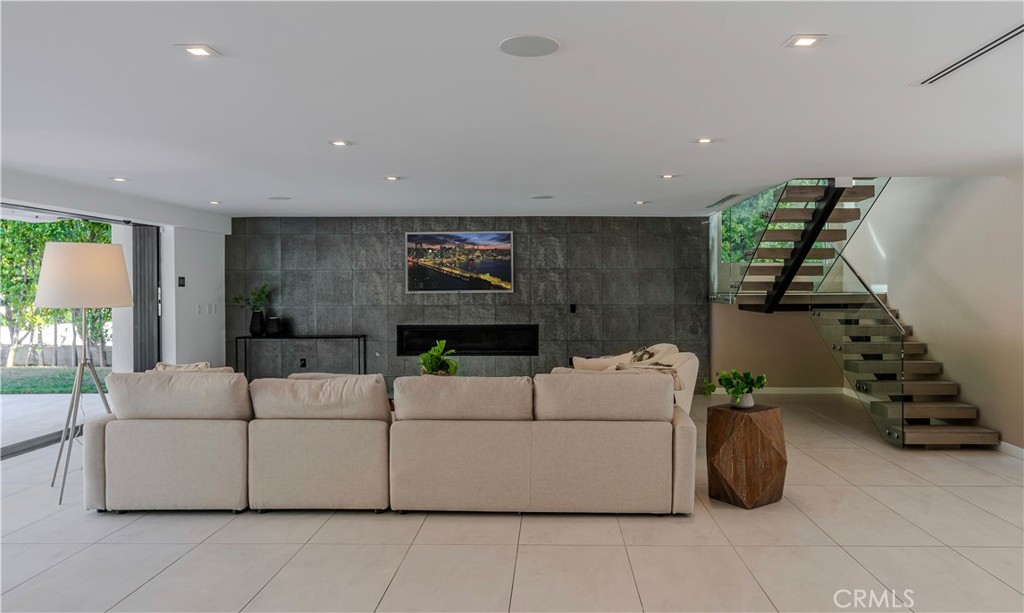 3030 Deep Canyon Drive