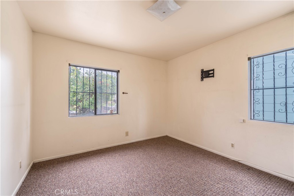 601 Orange Grove Avenue