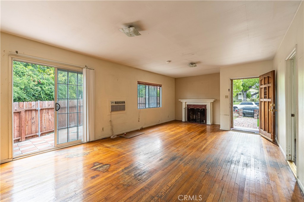 601 Orange Grove Avenue