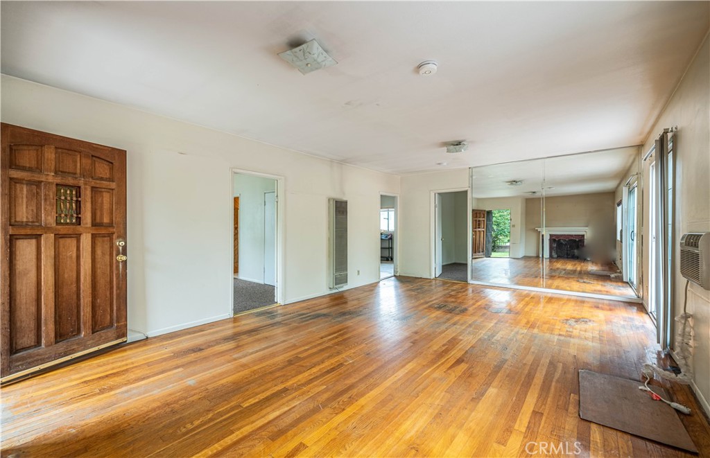 601 Orange Grove Avenue