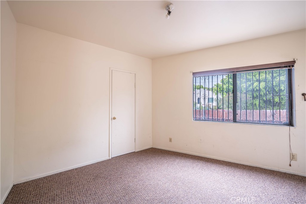 601 Orange Grove Avenue