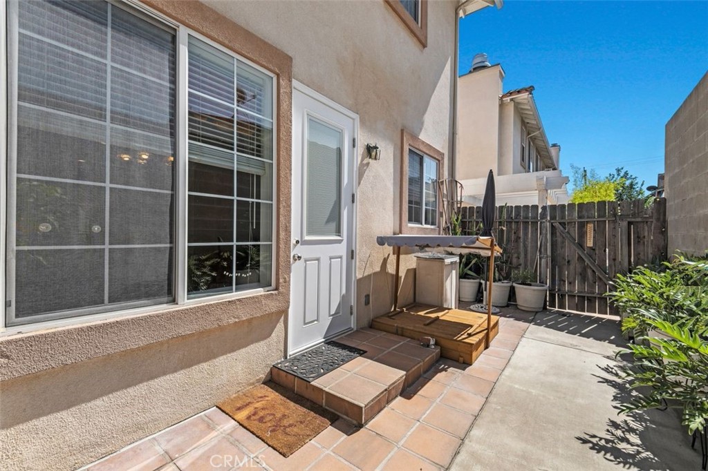 463 Fairview Avenue A