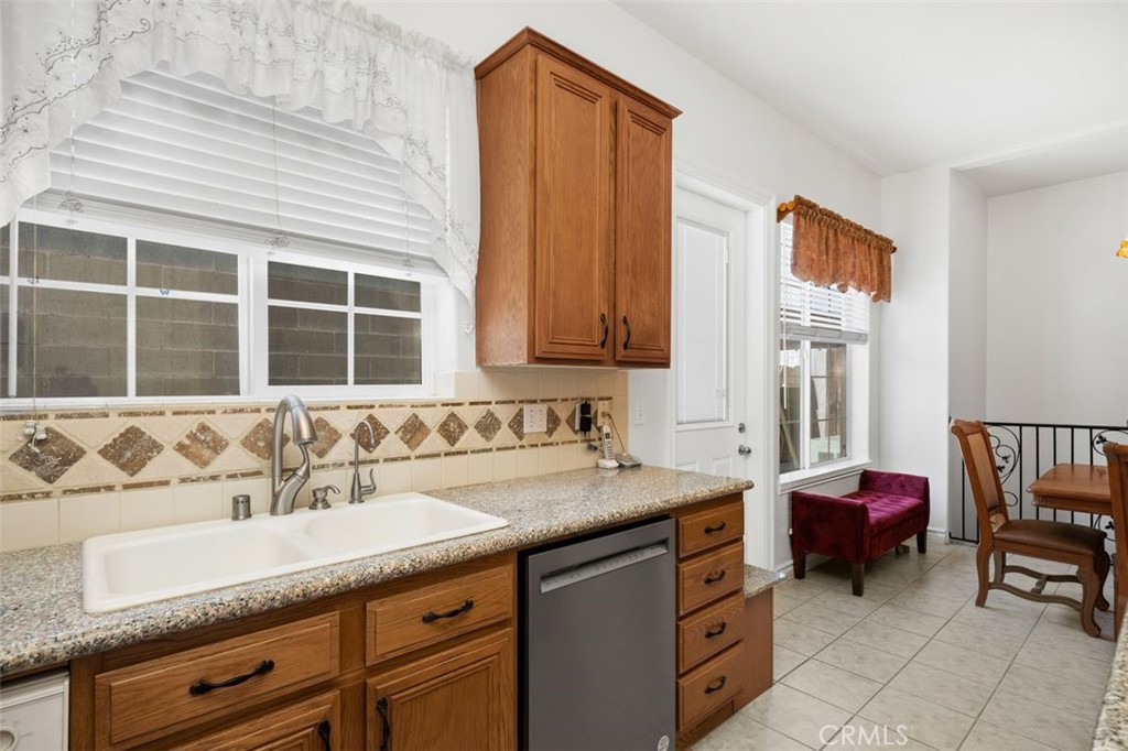 463 Fairview Avenue A