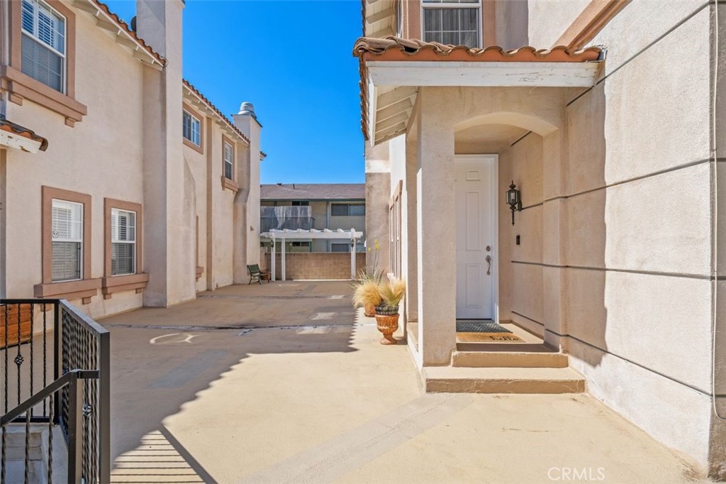 463 Fairview Avenue A