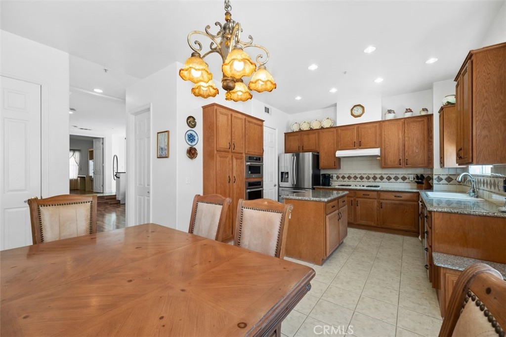 463 Fairview Avenue A