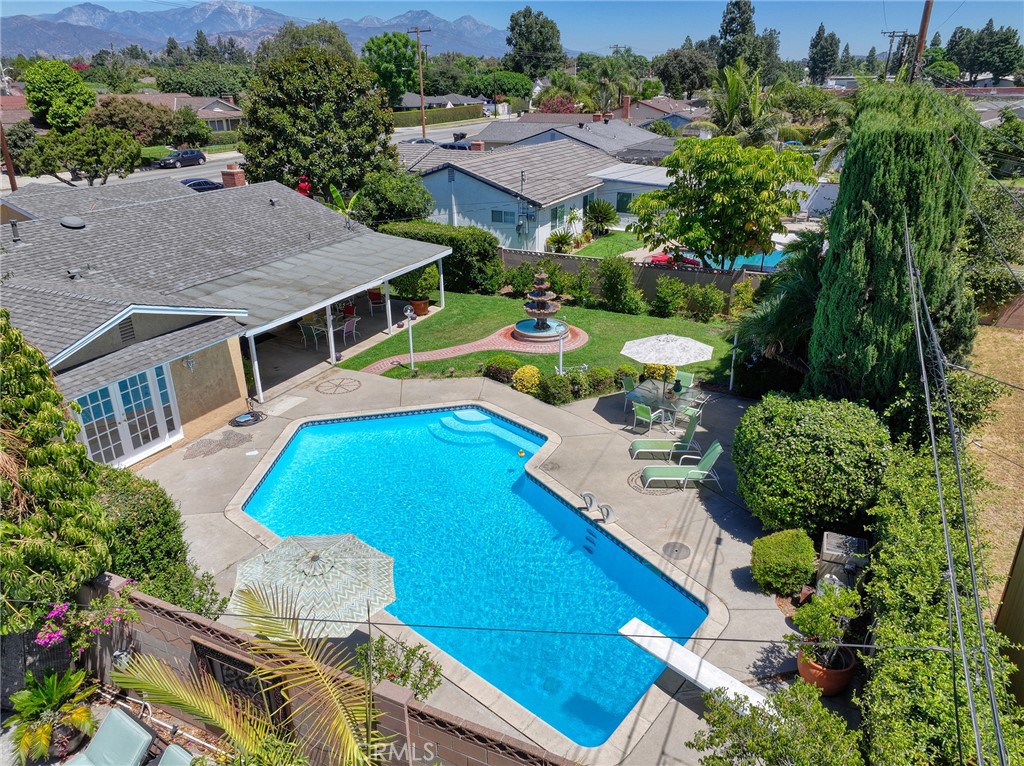 1922 E Puente Avenue