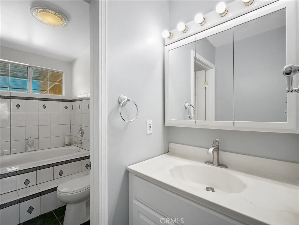 1922 E Puente Avenue