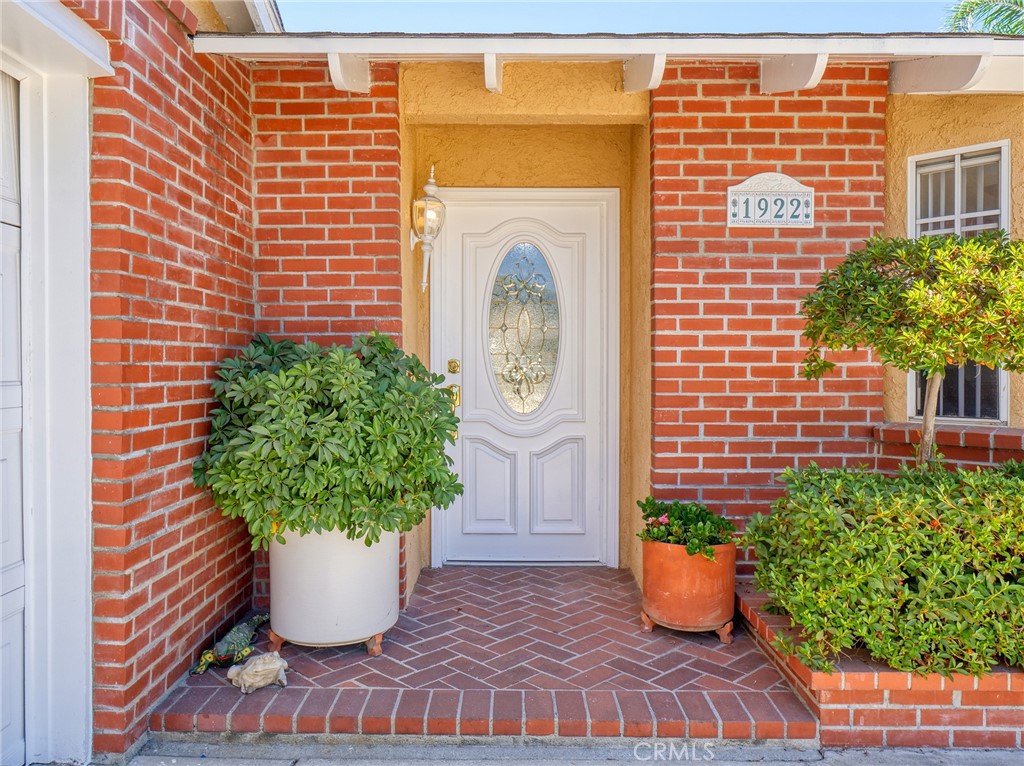 1922 E Puente Avenue