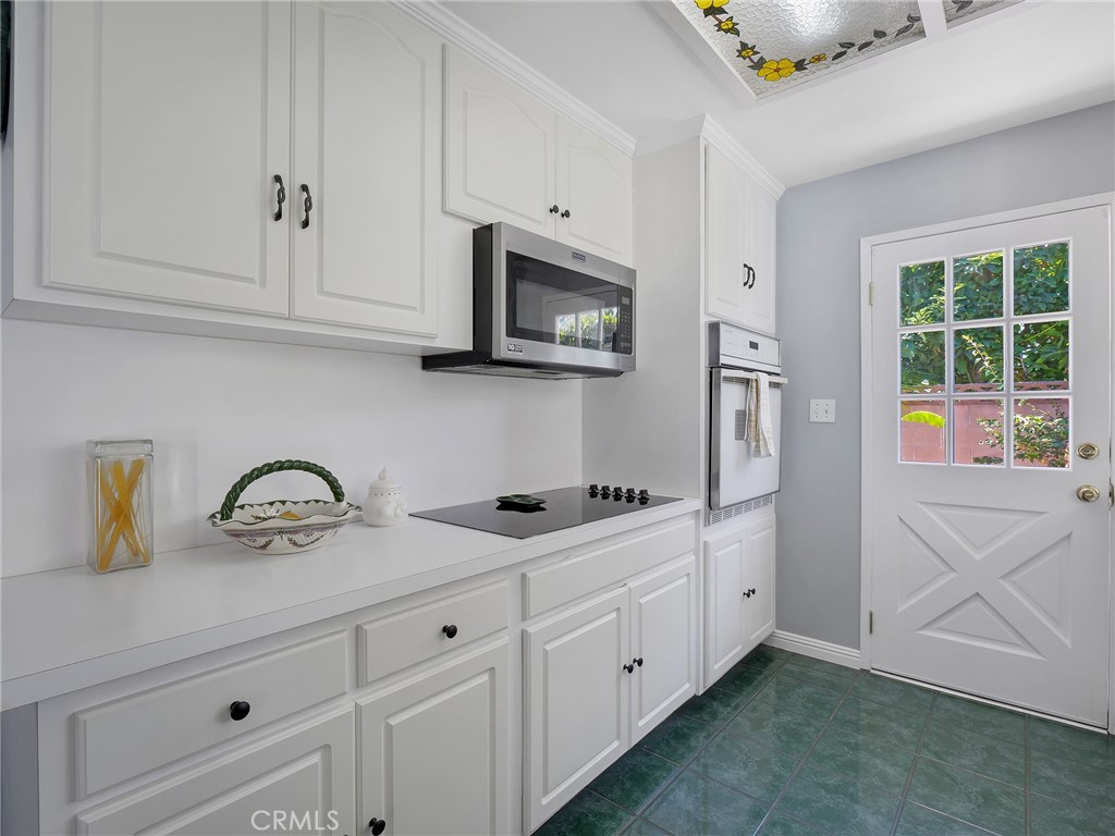 1922 E Puente Avenue