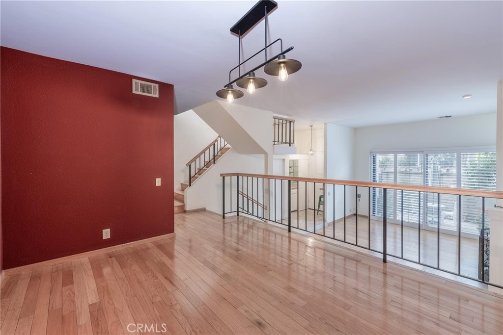 435 Fairview Avenue 9