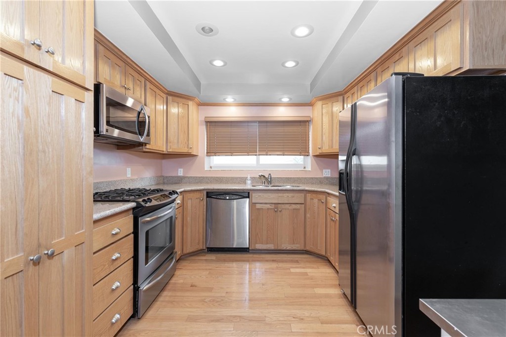 435 Fairview Avenue 9