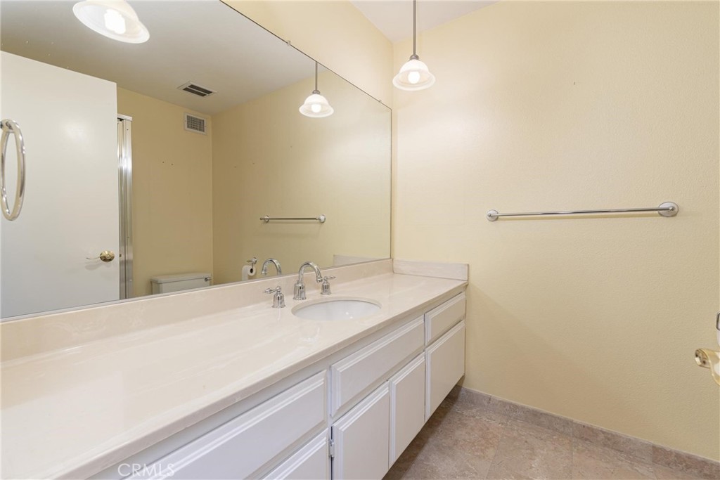 435 Fairview Avenue 9