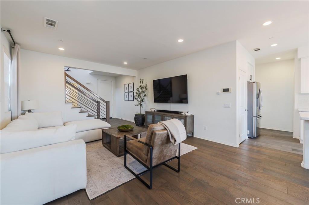 207 Cascade