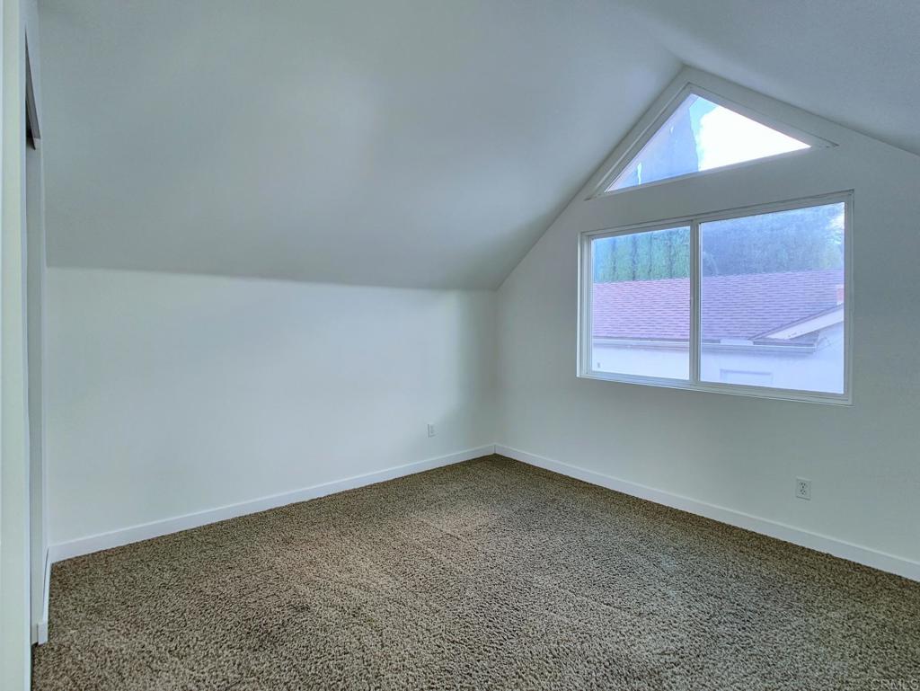 5575 Red River Drive