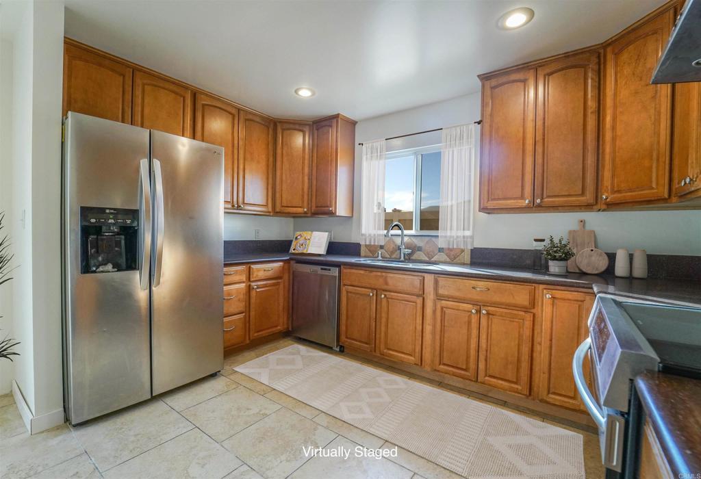 5575 Red River Drive