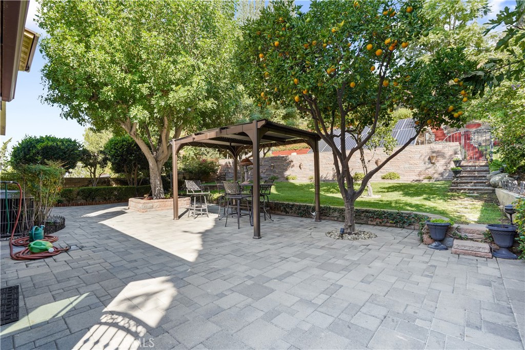 826 Great Bend Drive