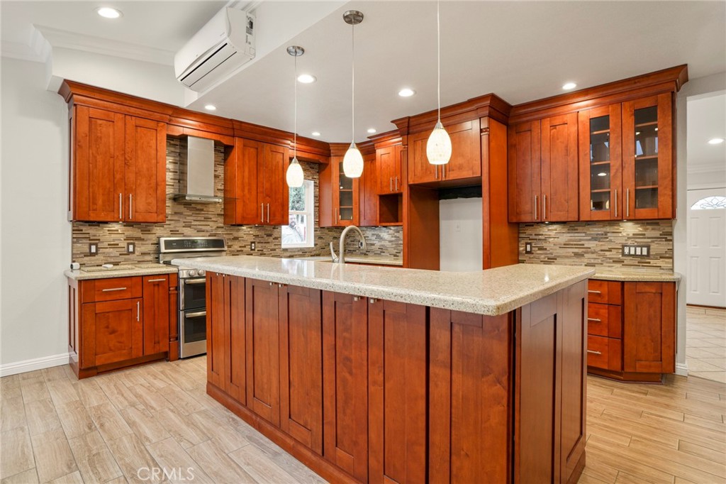 826 Great Bend Drive
