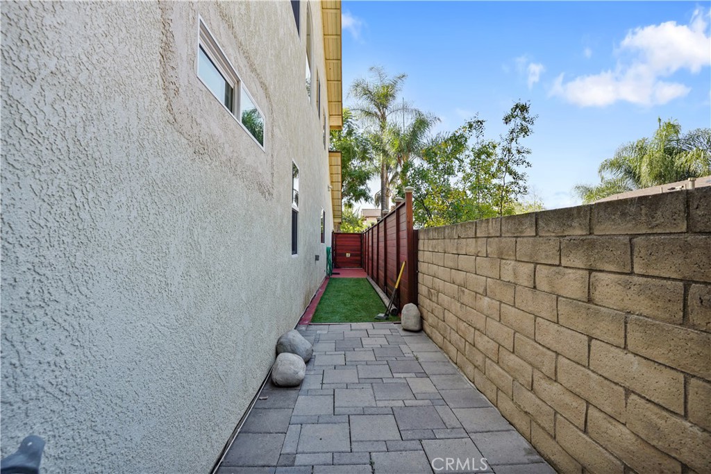 826 Great Bend Drive