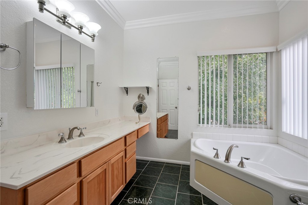 826 Great Bend Drive