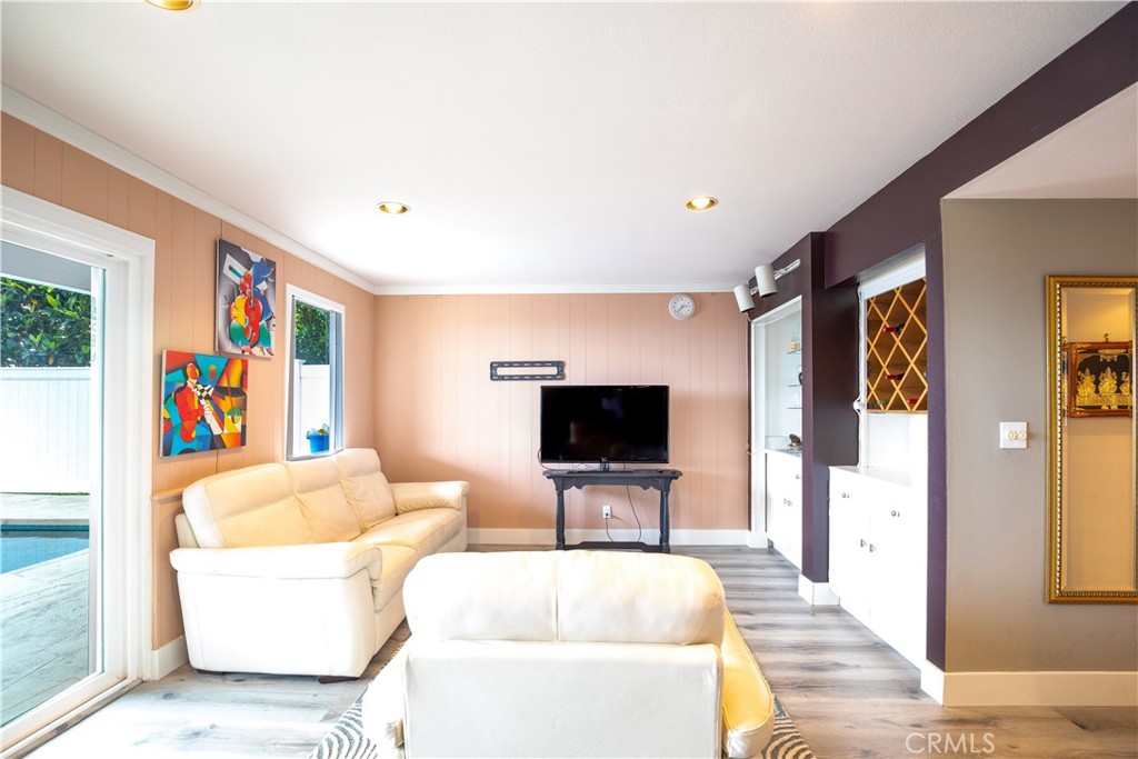 4887 Elkridge Drive