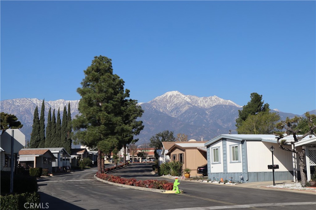 9999 Foothill blvd. 147