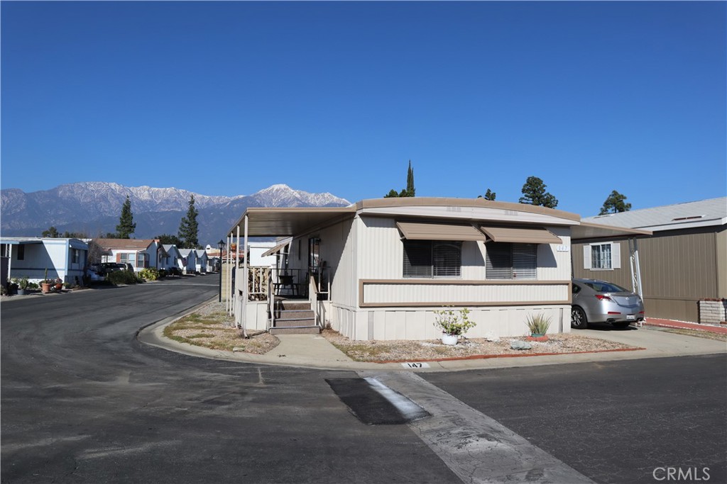 9999 Foothill blvd. 147
