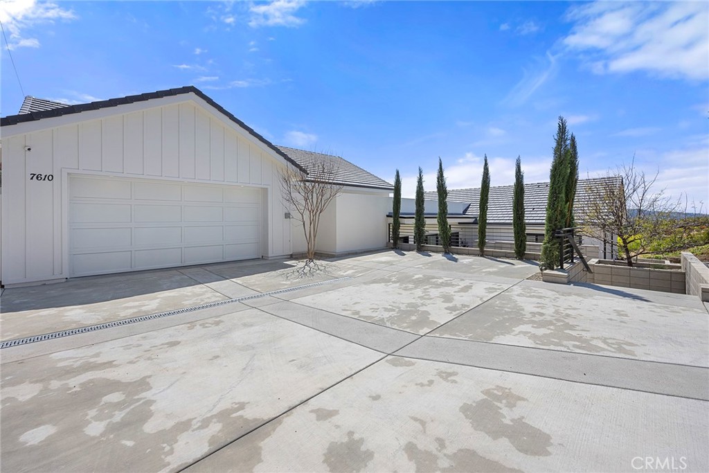 7610 E Corto Road