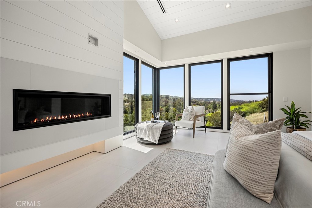 7610 E Corto Road