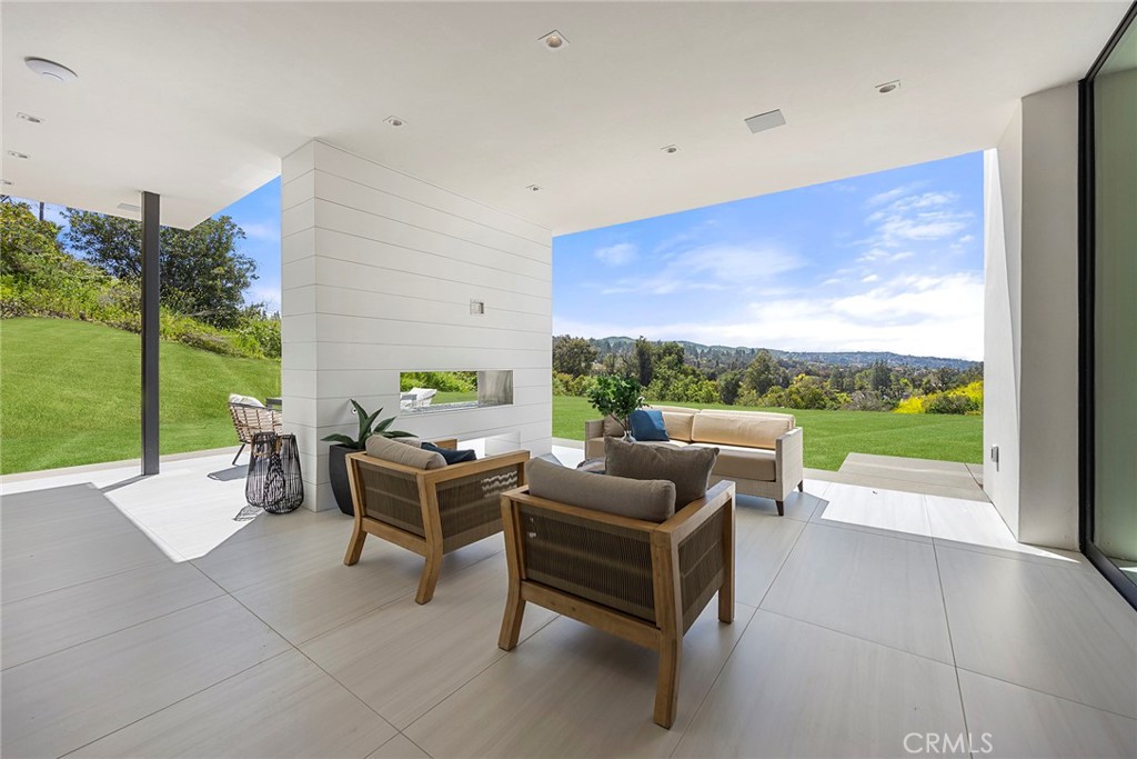 7610 E Corto Road