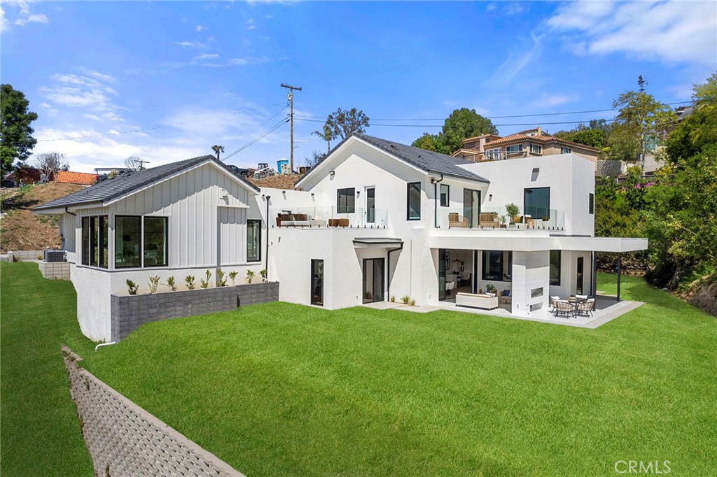 7610 E Corto Road