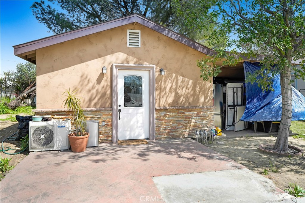 14875 Washington Drive