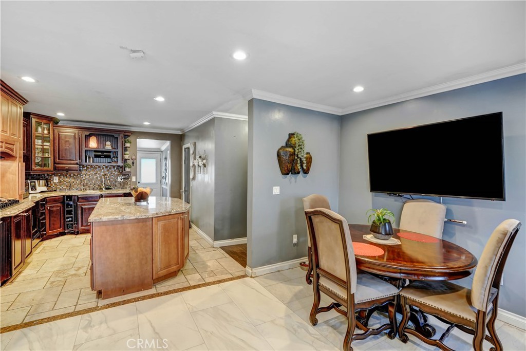 14875 Washington Drive