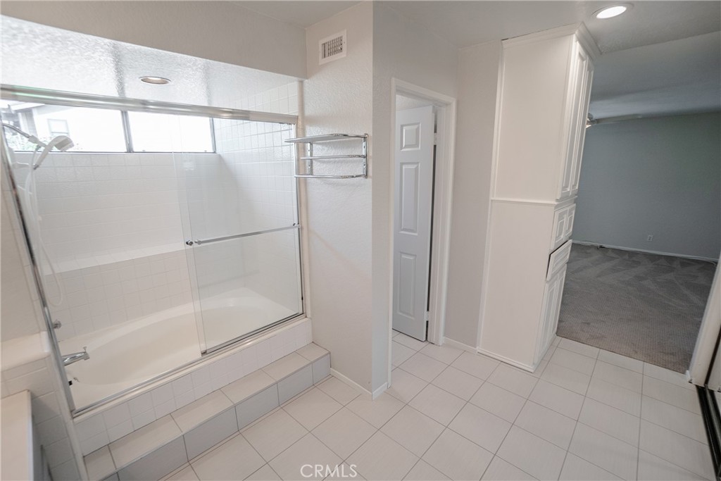 5270 Paseo Panorama