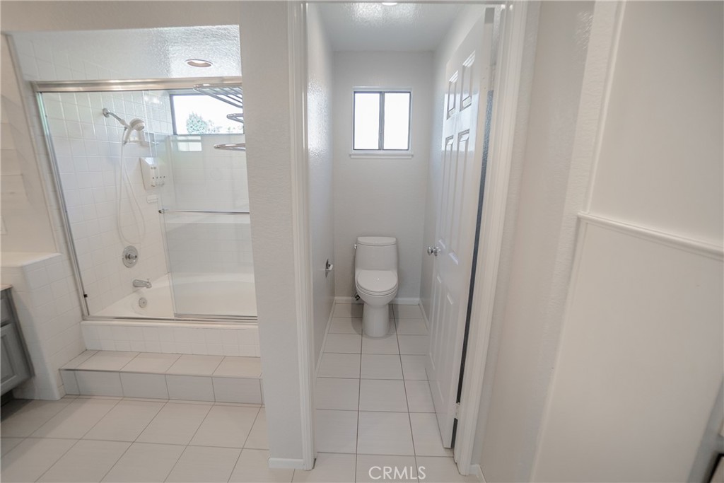5270 Paseo Panorama