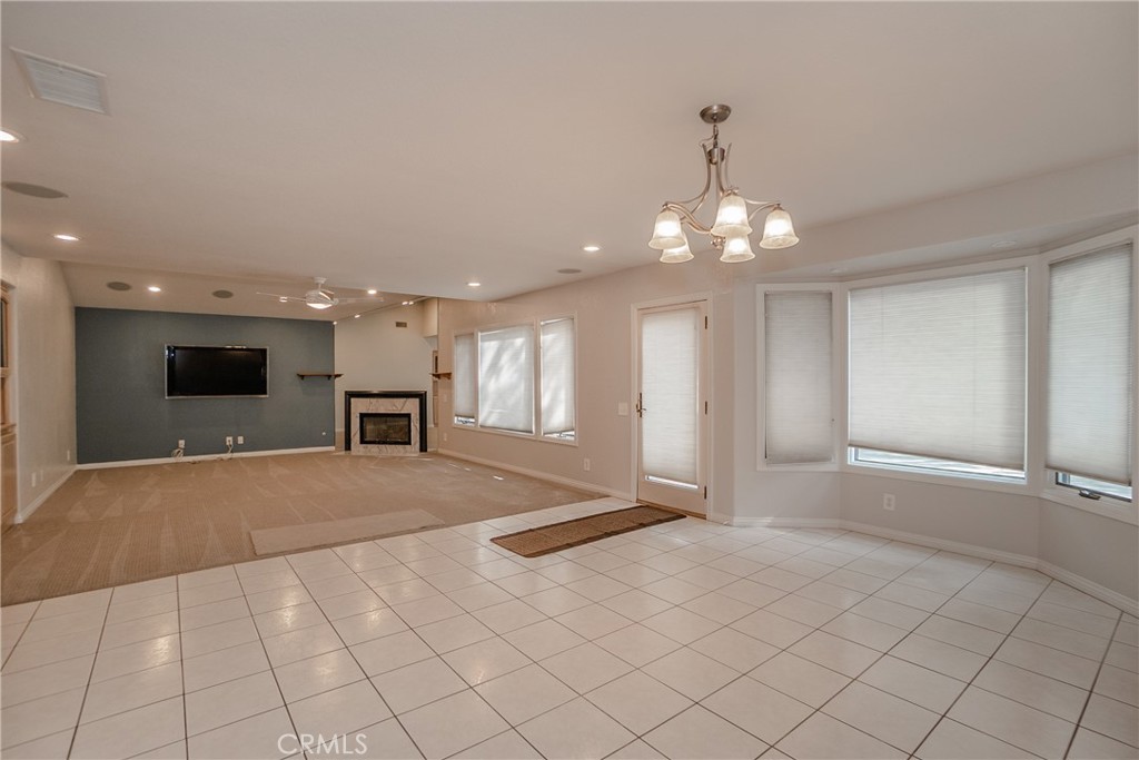 5270 Paseo Panorama