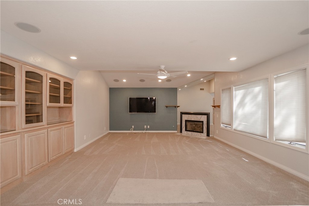 5270 Paseo Panorama