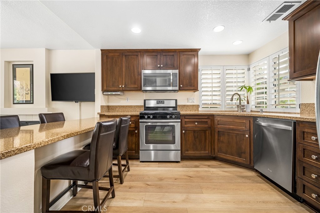 856 S Wildflower Lane
